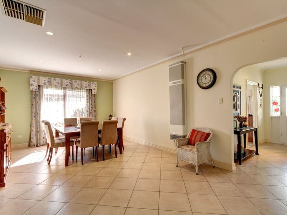 5 Mensforth Court, PARALOWIE SA 5108, Paralowie - Thumbnail 6
