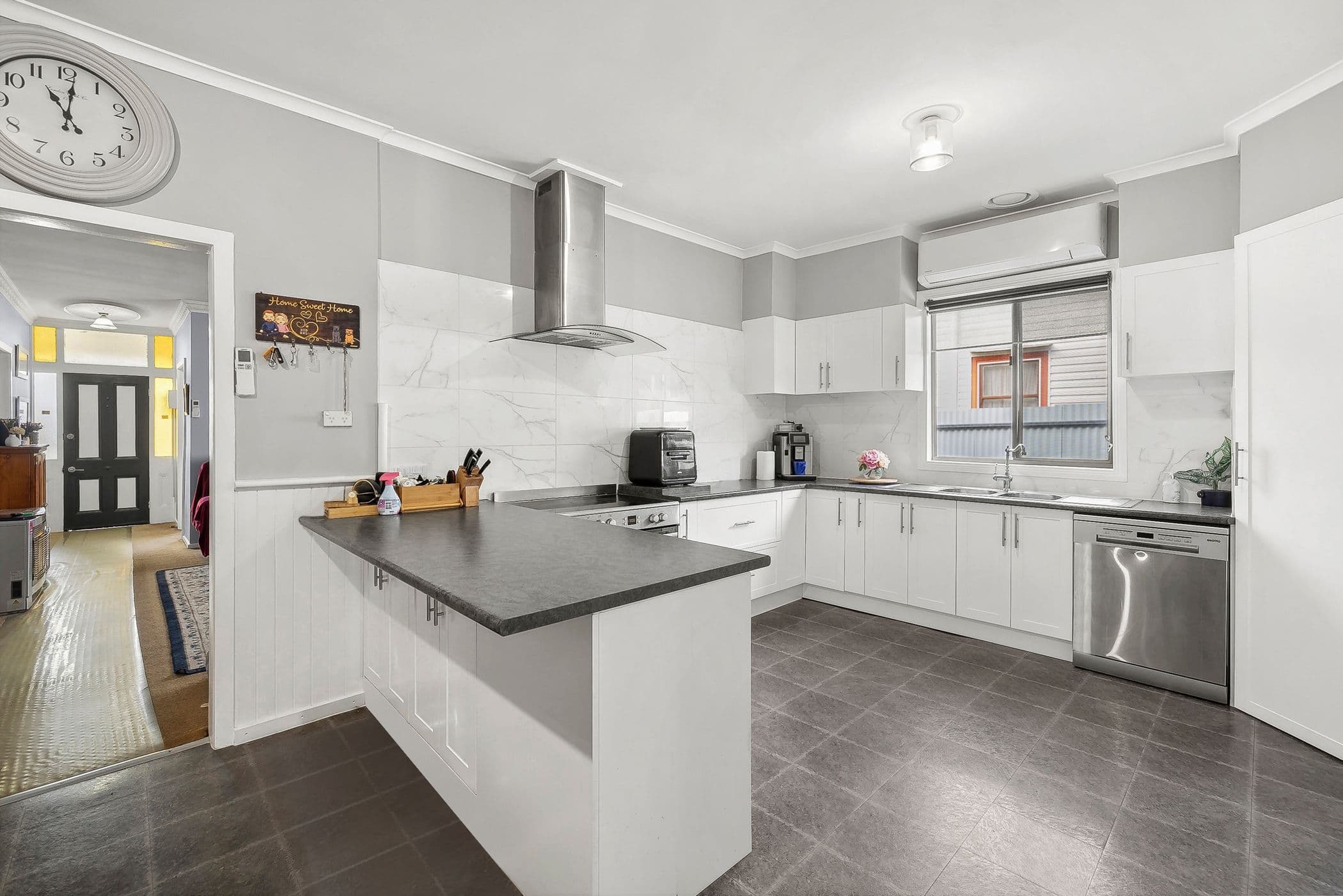 17 View Point Street, Ararat VIC 3377, Ararat - Thumbnail 3