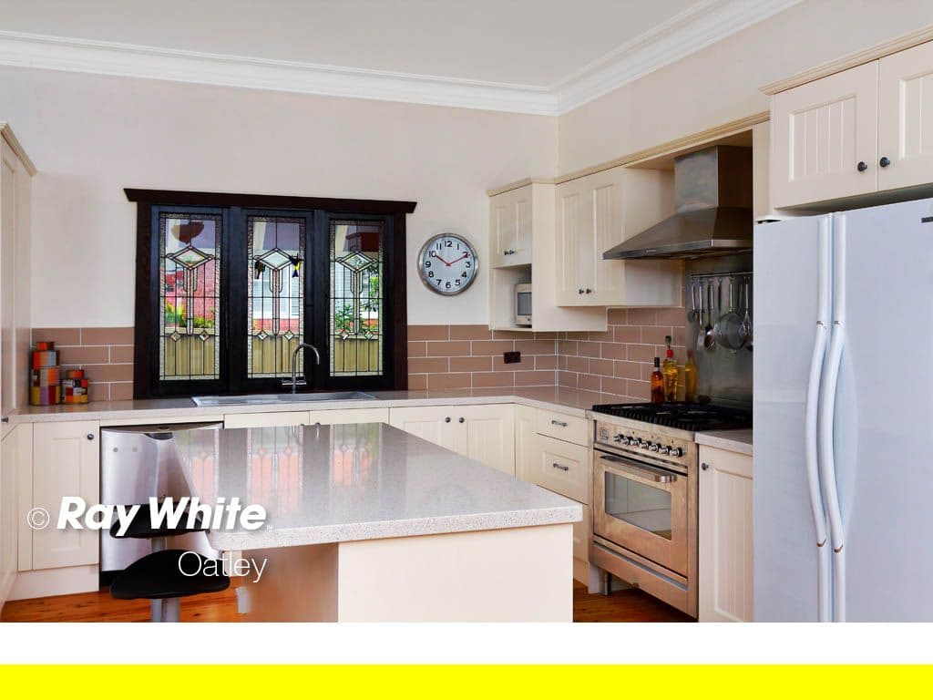 1 Renown Avenue, OATLEY NSW 2223, Oatley - Thumbnail 4