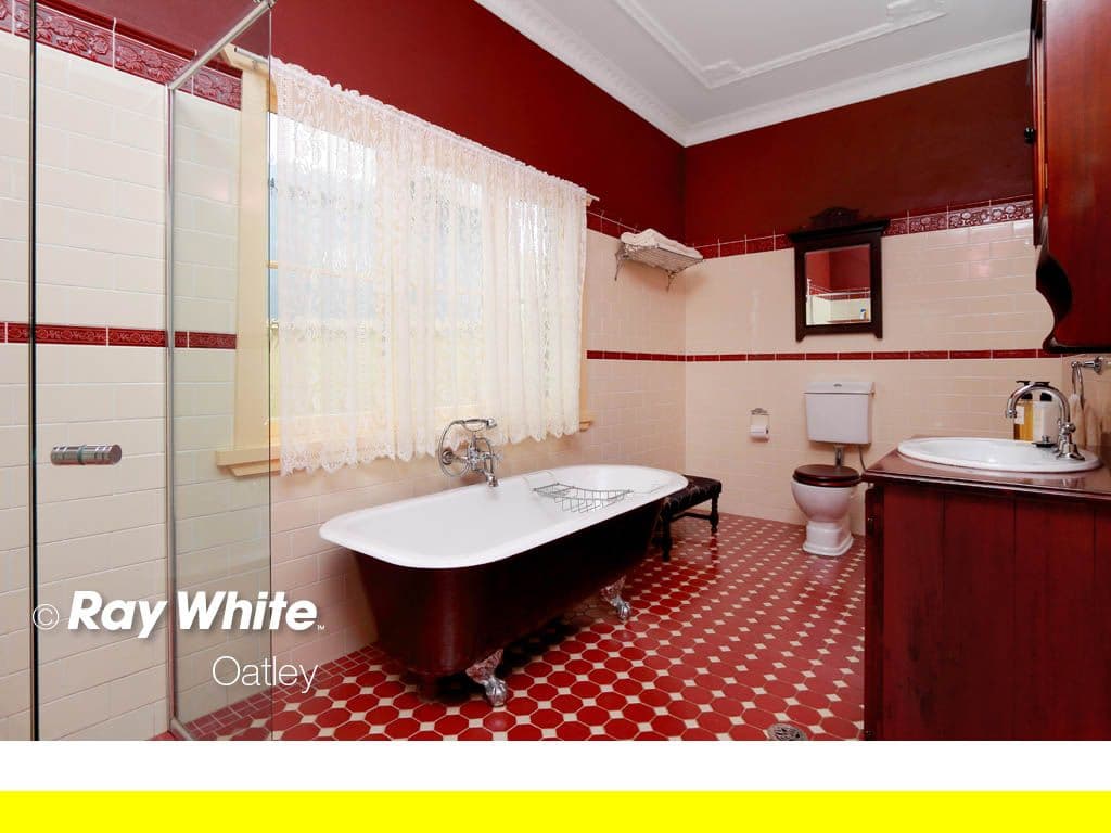 1 Renown Avenue, OATLEY NSW 2223, Oatley - Thumbnail 6