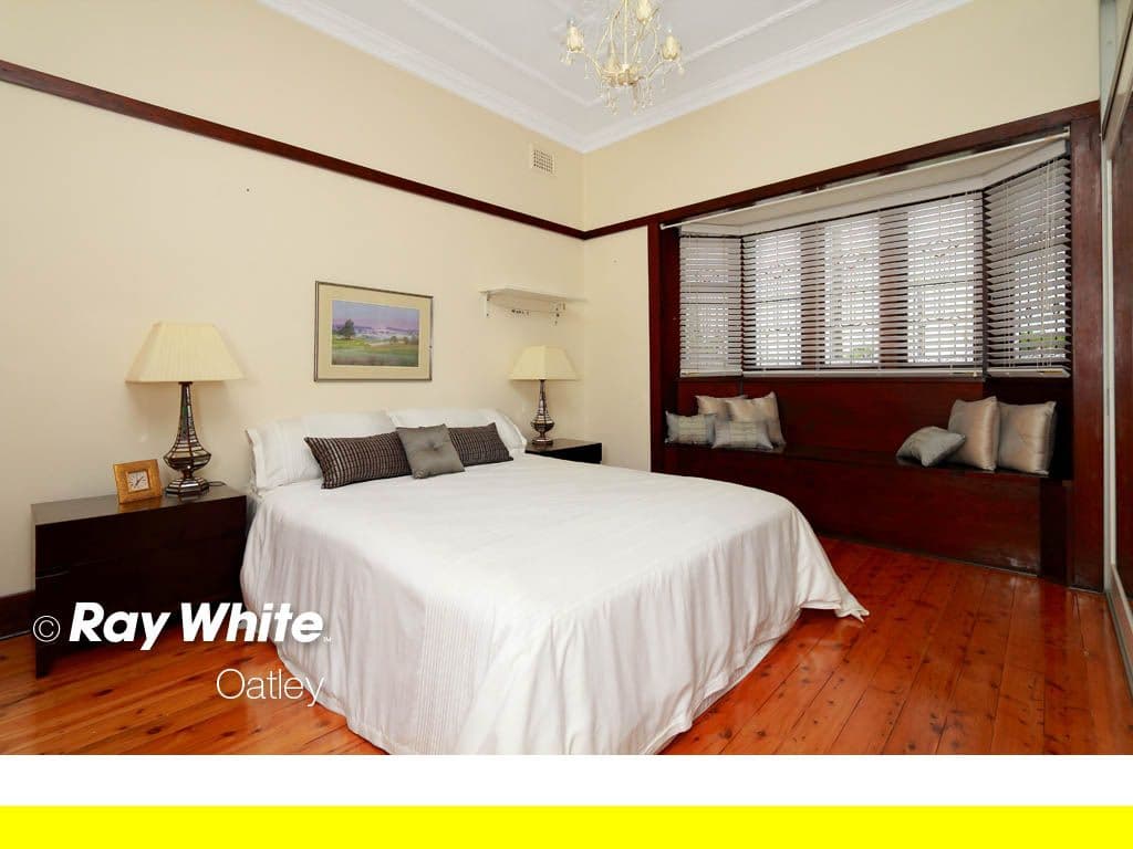 1 Renown Avenue, OATLEY NSW 2223, Oatley - Thumbnail 8