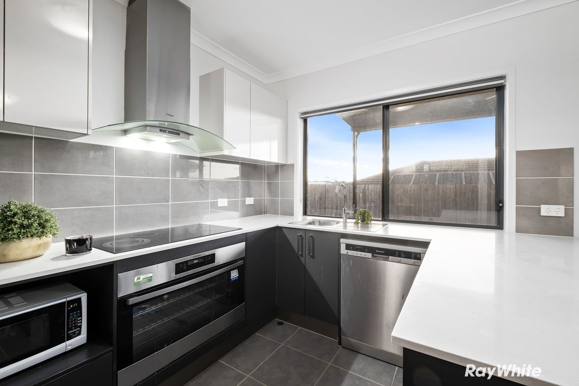 16 Strata Circuit, Yarrabilba QLD 4207, Yarrabilba - Thumbnail 5