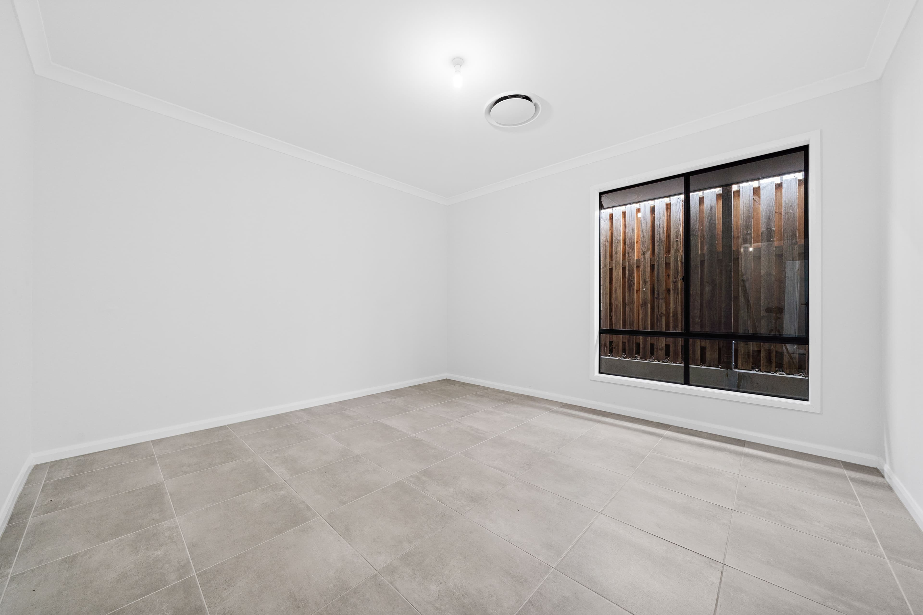 73 Sunbird Drive, Redbank Plains QLD 4301, Redbank Plains - Thumbnail 5