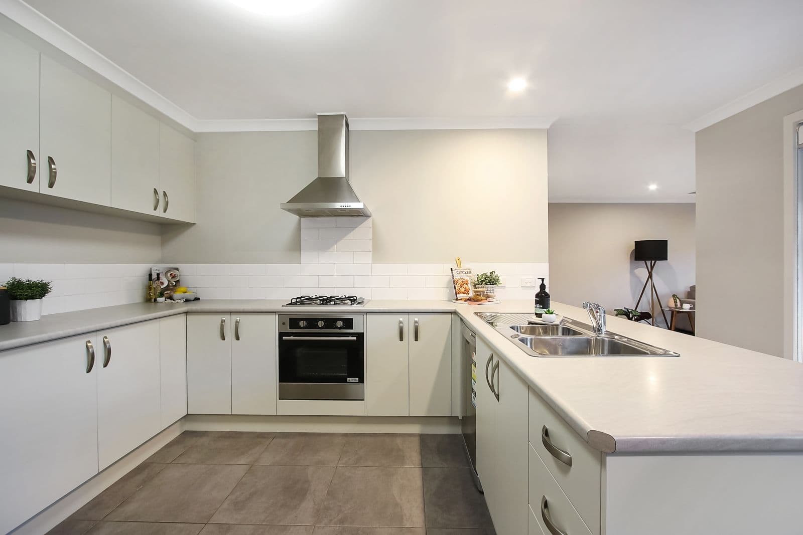 42 Hotham Circuit, Thurgoona NSW 2640, Thurgoona - Image 1