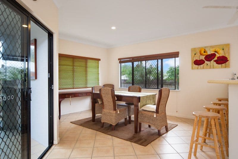 12 Surtees Close, BENTLEY PARK QLD 4869, Bentley Park - Thumbnail 8