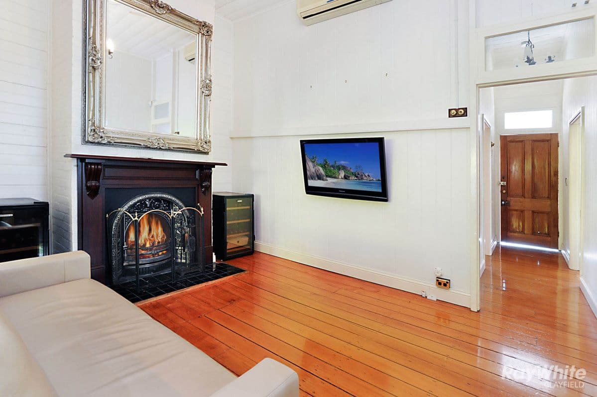 35 Wooloowin Avenue, Wooloowin QLD 4030, Wooloowin - Thumbnail 4