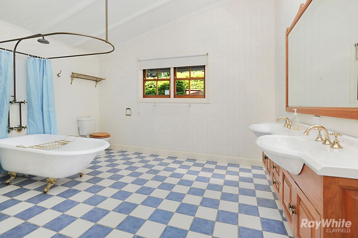 35 Wooloowin Avenue, Wooloowin QLD 4030, Wooloowin - Thumbnail 8