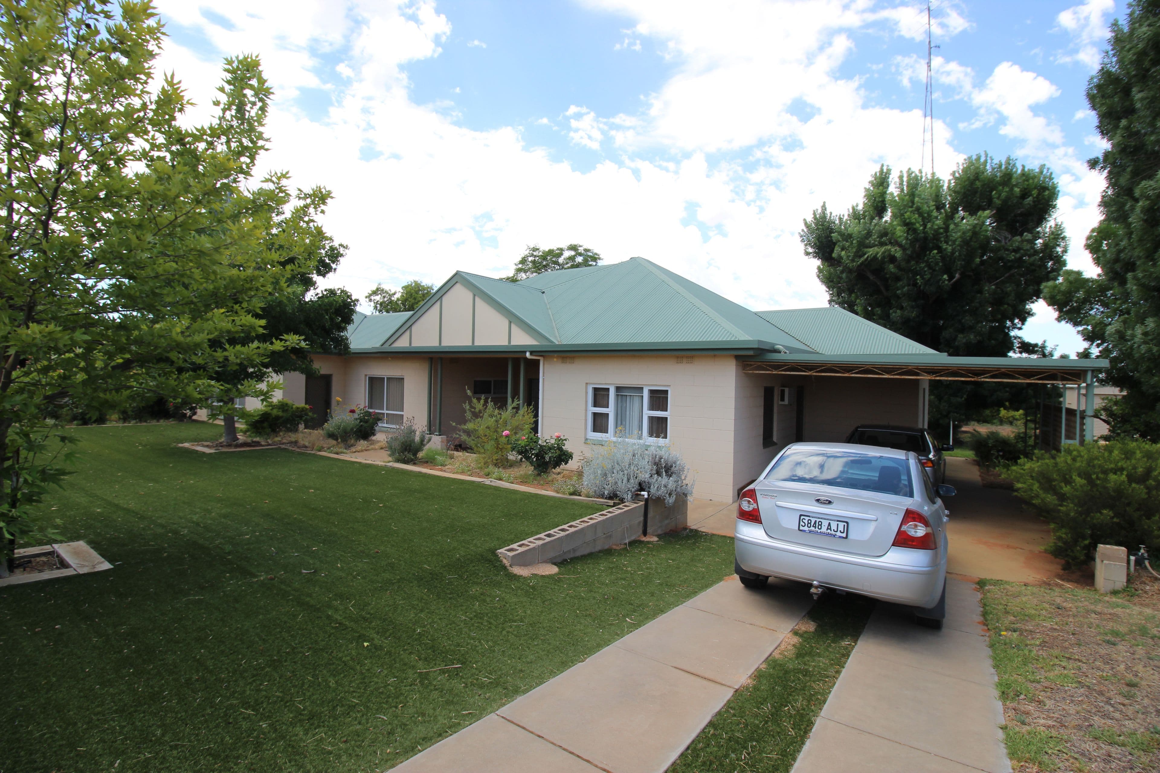 127 Ballantine Road, Waikerie SA 5330, Waikerie - Image 1