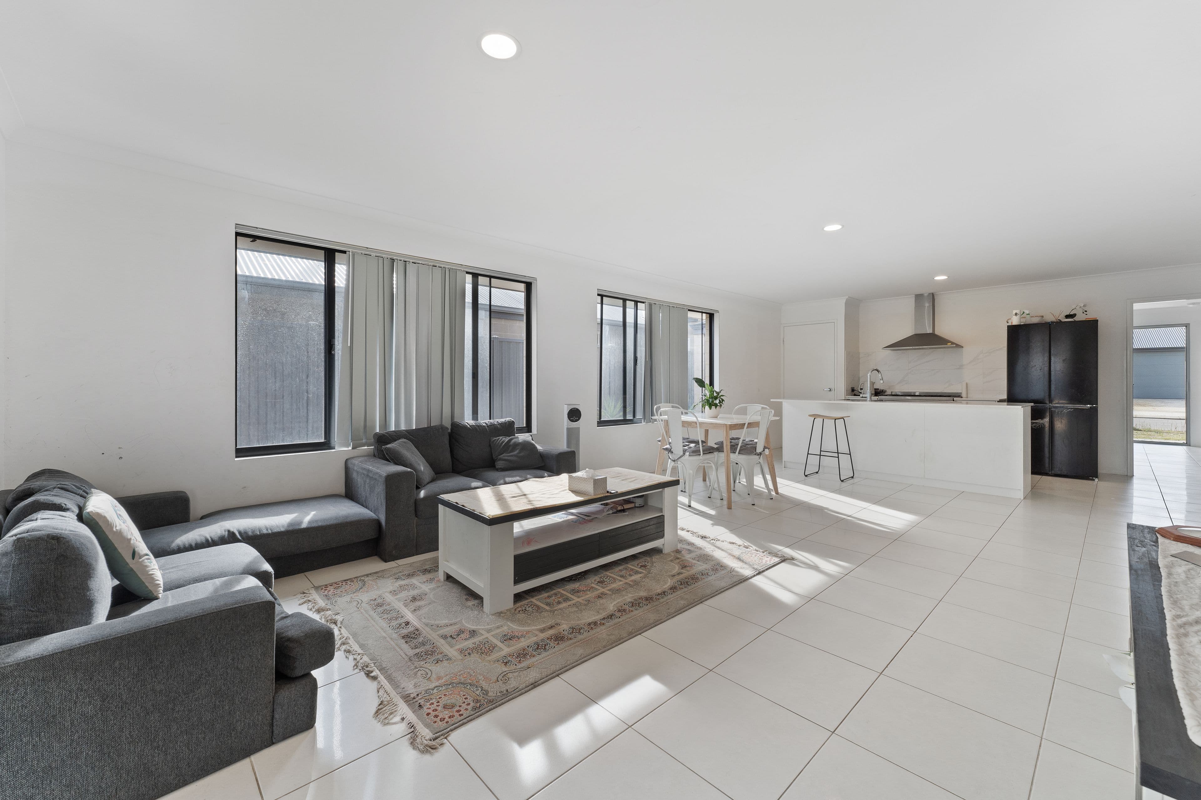 20 Burbank Road, Baldivis WA 6171, Baldivis - Thumbnail 2