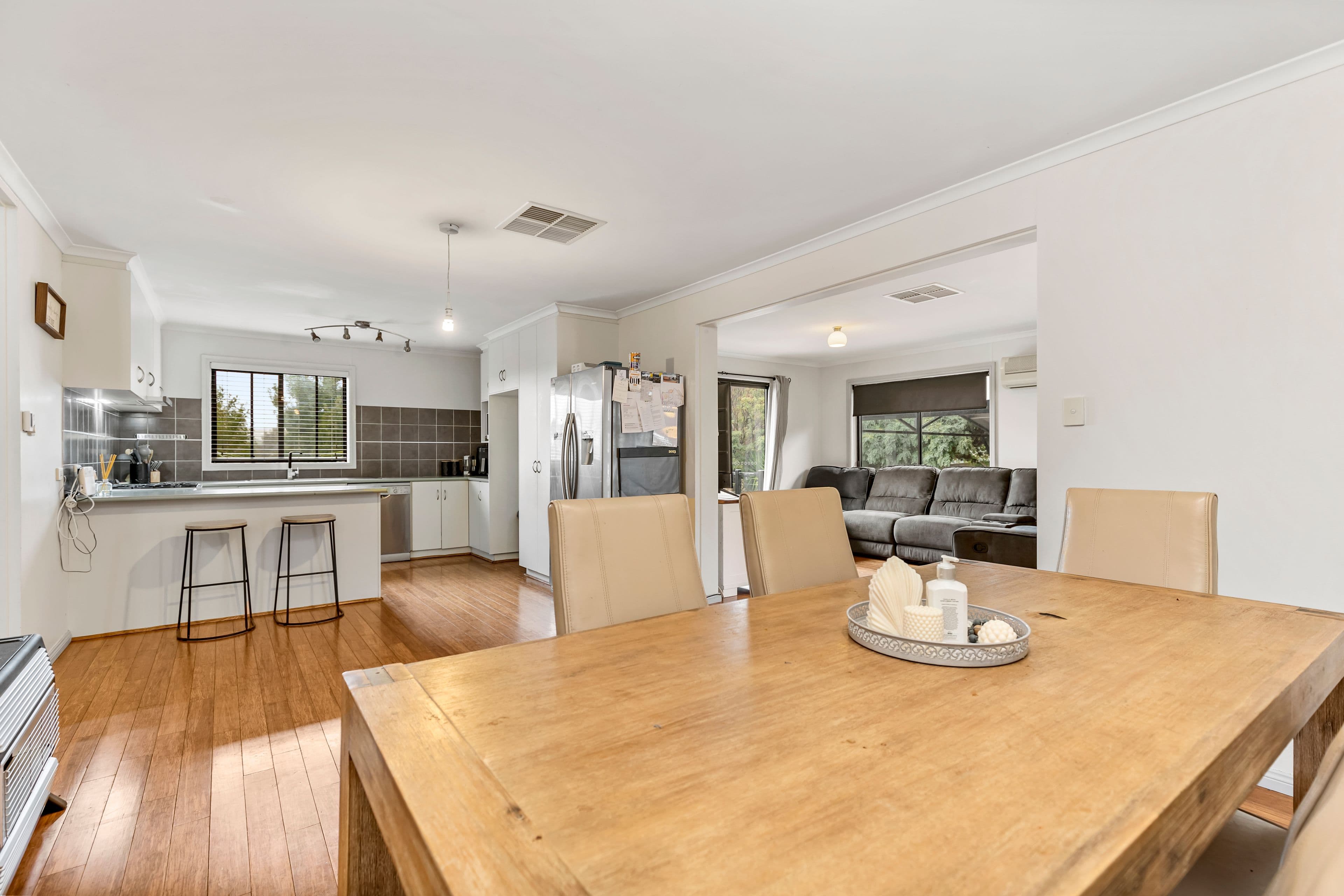 49 John Potts Drive, Junee NSW 2663, Junee - Thumbnail 5