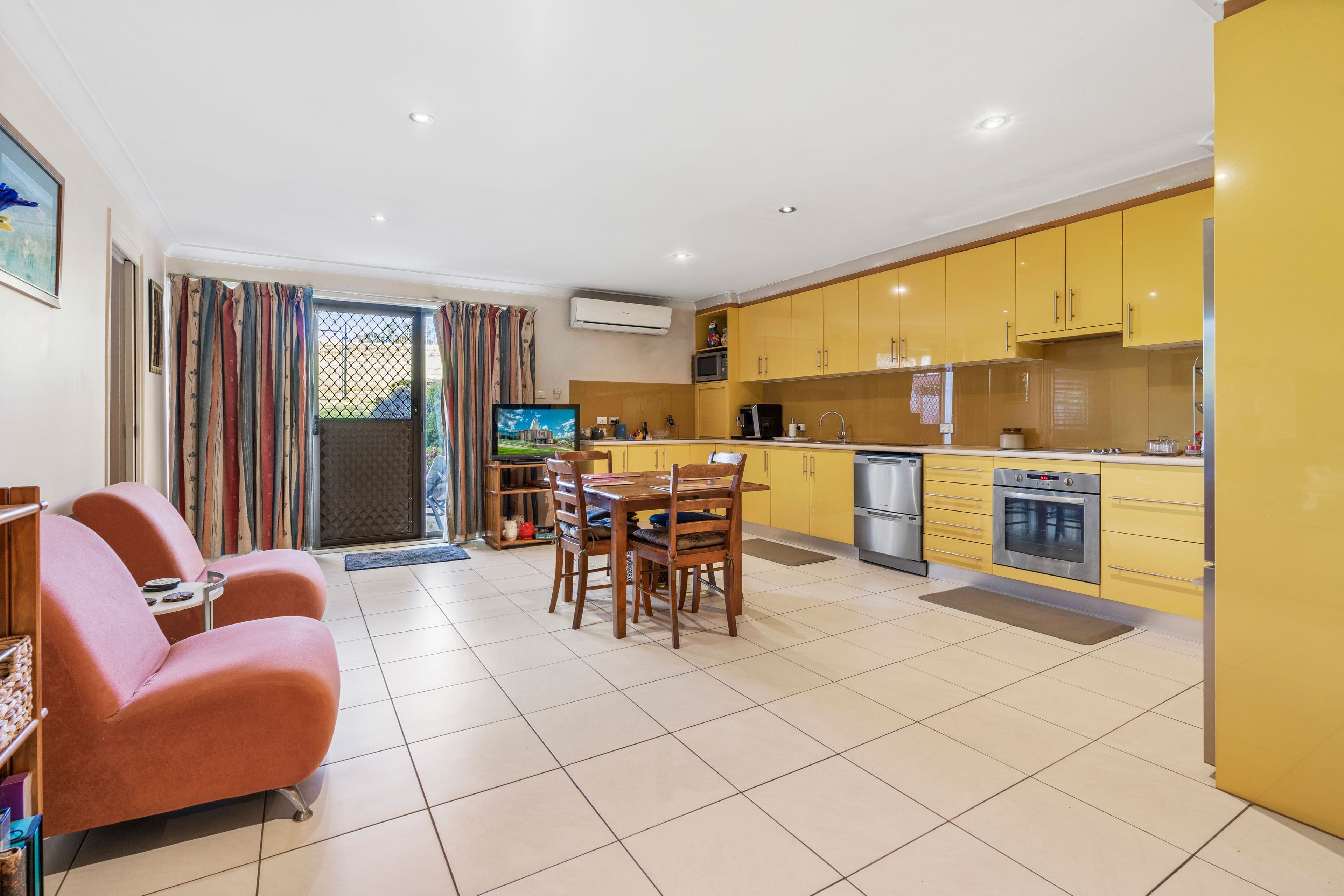 71 Georgiana Crescent, Ambarvale NSW 2560, Ambarvale - Thumbnail 3