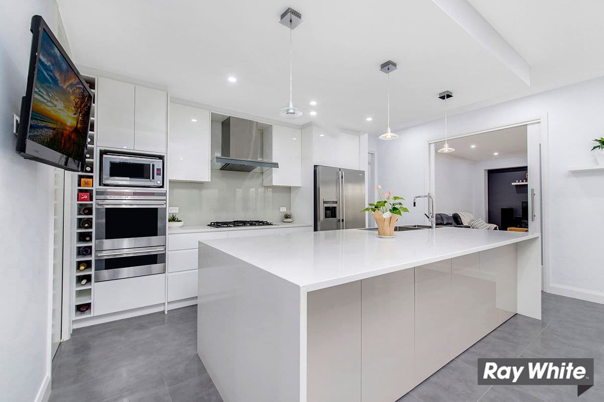 118 Langtree Crescent, Crace ACT 2911, Crace - Thumbnail 2