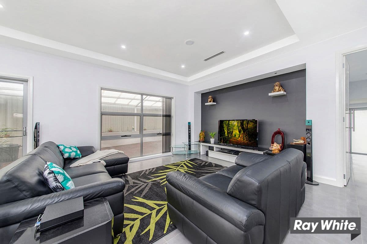 118 Langtree Crescent, Crace ACT 2911, Crace - Thumbnail 8