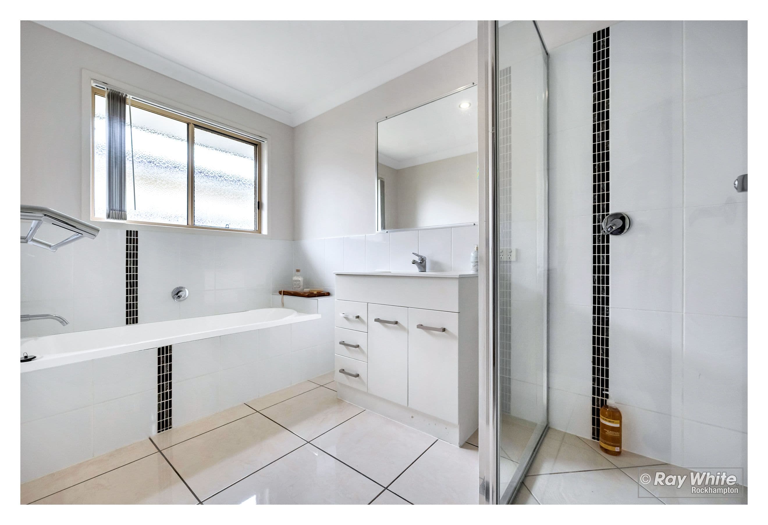 3 Florida Crescent, Parkhurst QLD 4702, Parkhurst - Thumbnail 7