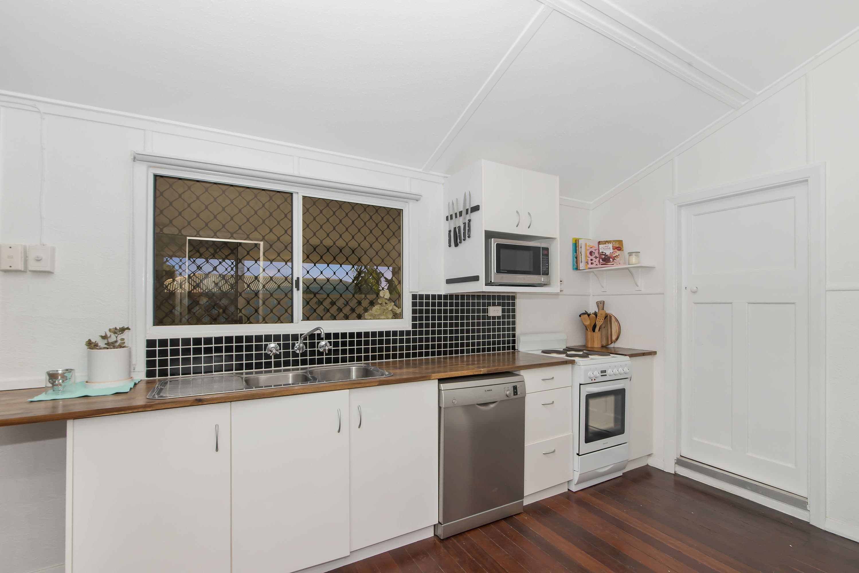 72 Dearness Street, Garbutt QLD 4814, Garbutt - Thumbnail 3