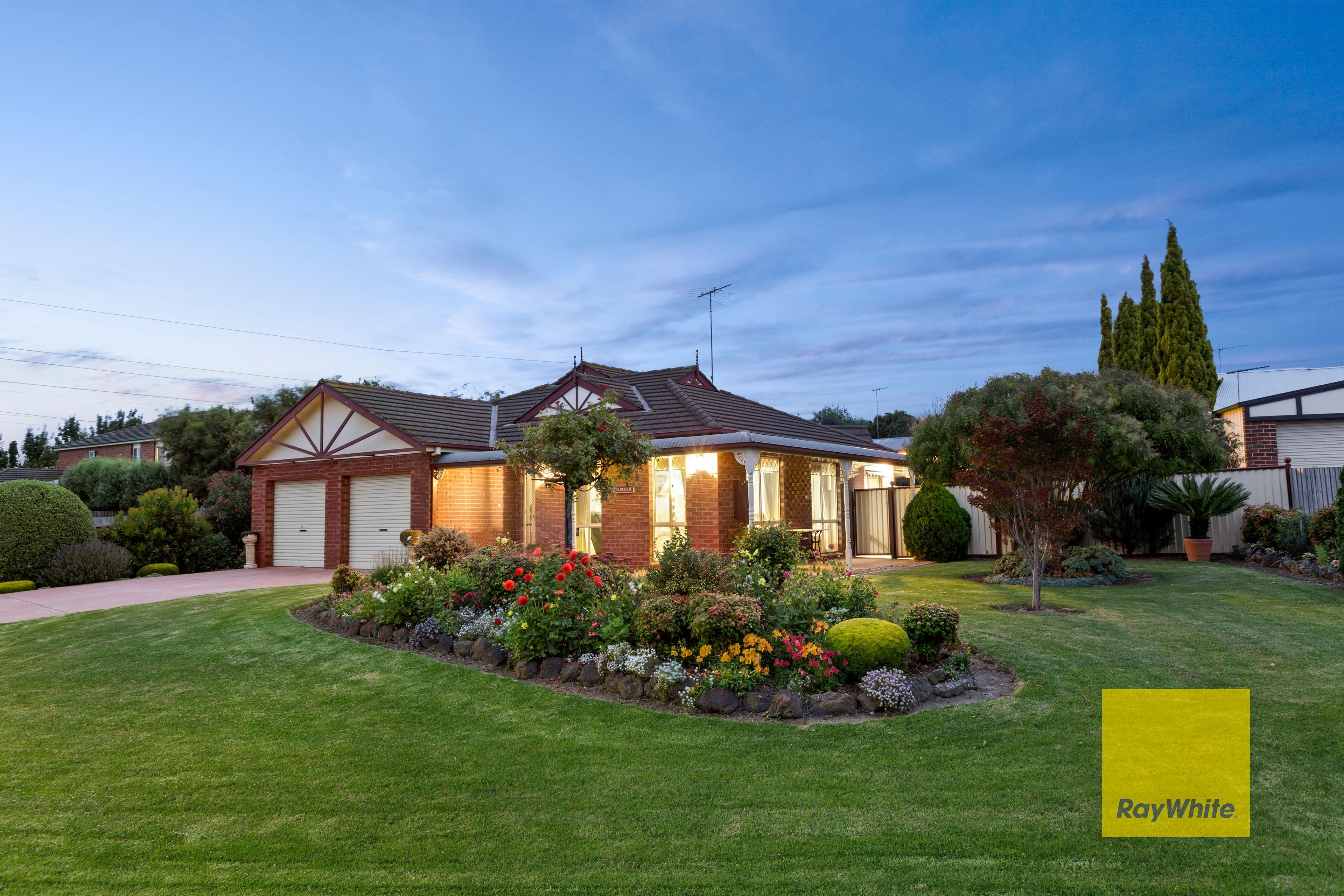 2 O'Driscol Court, Highton VIC 3216, Highton - Thumbnail 2