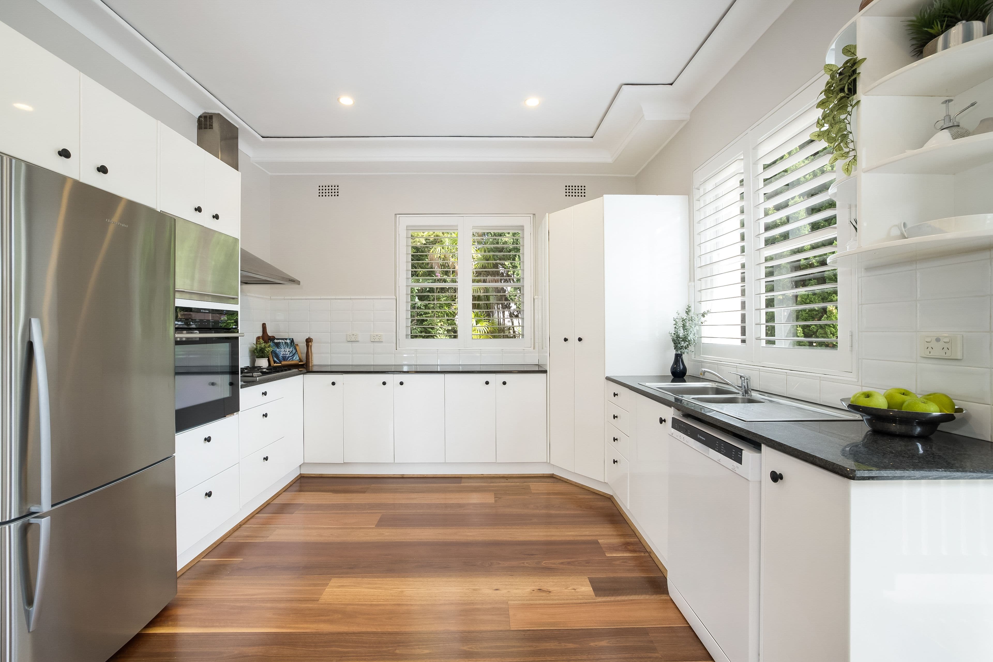 27 Victoria Avenue, Middle Cove NSW 2068, Middle Cove - Thumbnail 7