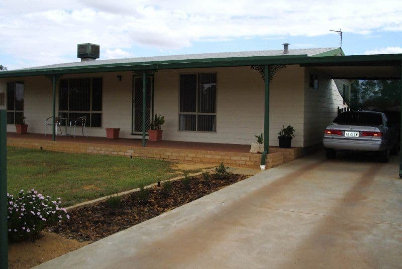 6  Station Street, COOROW WA 6515, Coorow - Image 1