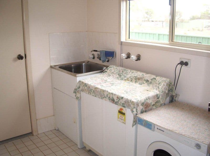 6  Station Street, COOROW WA 6515, Coorow - Thumbnail 6