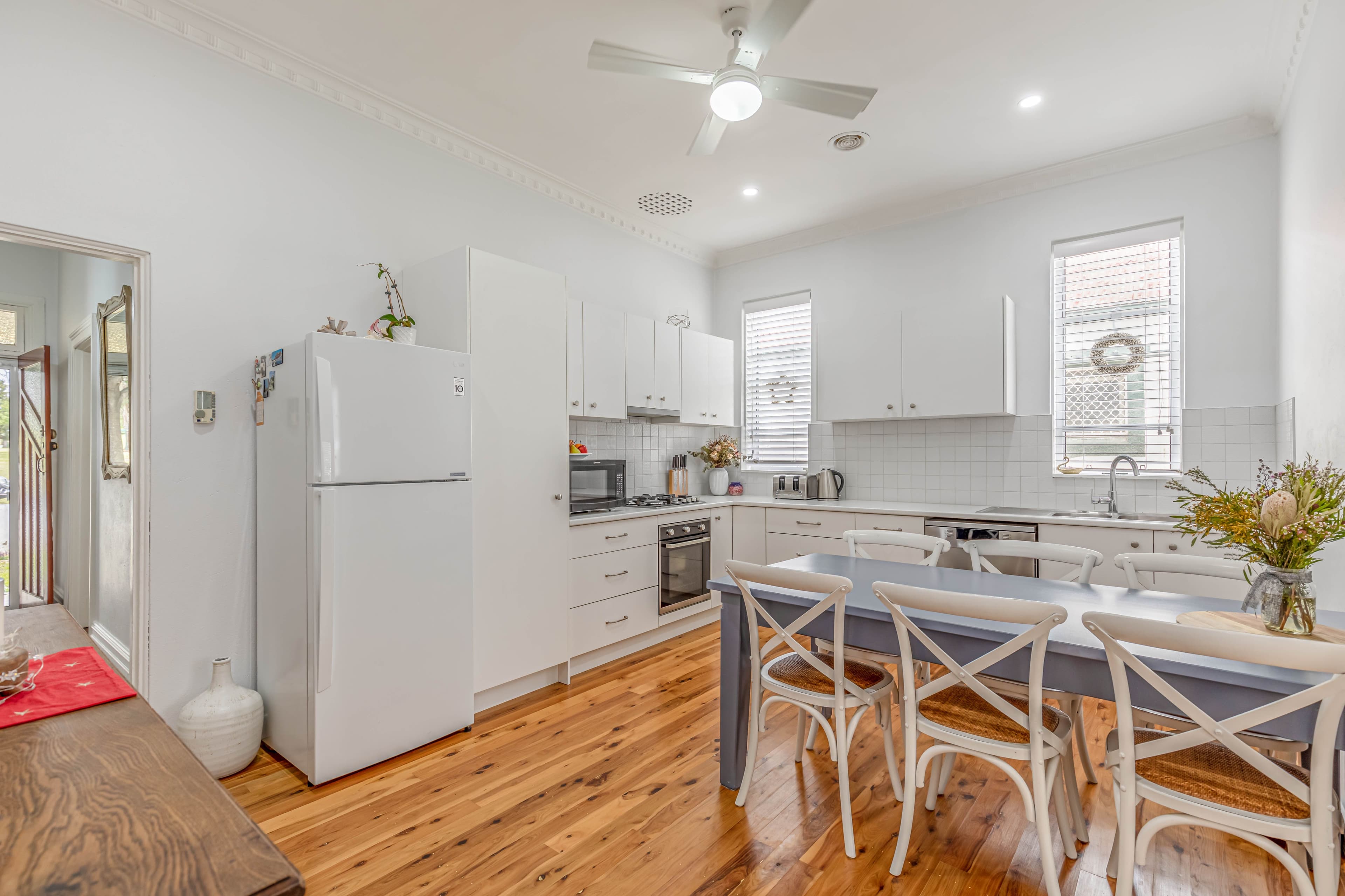 176 Seymour Street, Bathurst NSW 2795, Bathurst - Thumbnail 2