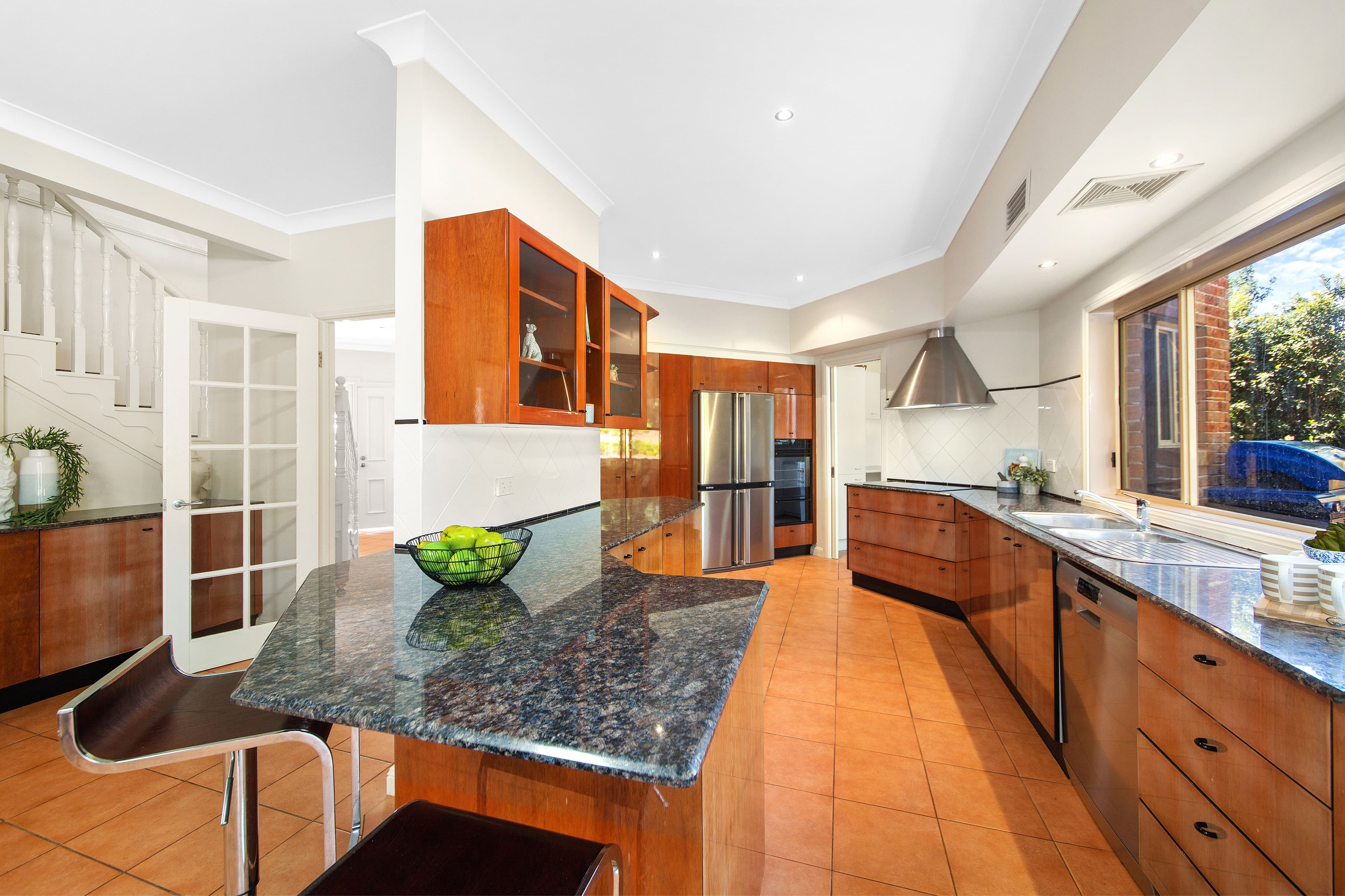 27 Cameron Place, Alfords Point - Thumbnail 4