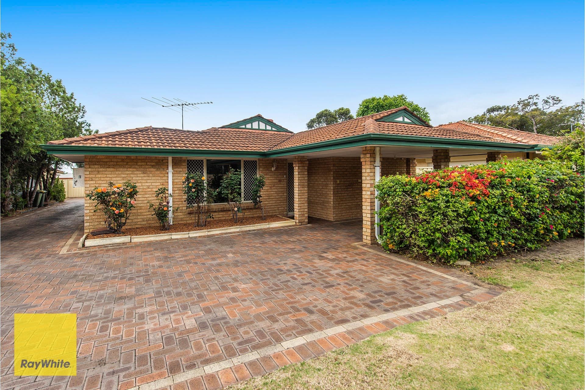 228 Hale Road, Forrestfield WA 6058, Forrestfield - Thumbnail 4
