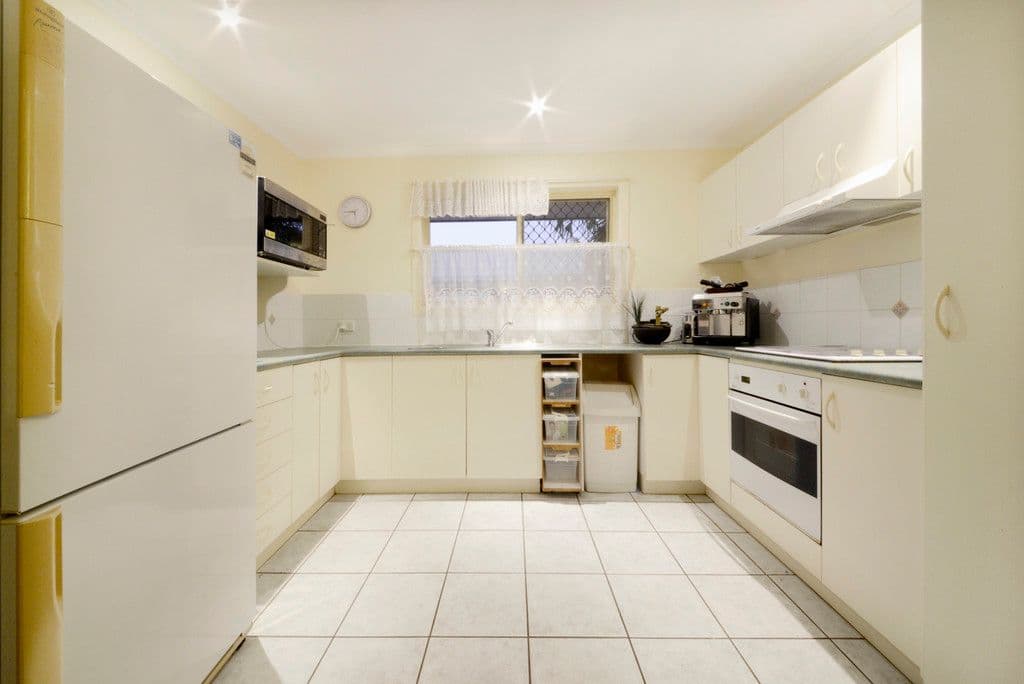 10 Erromango Drive, Jubilee Pocket QLD 4802, Jubilee Pocket - Thumbnail 3