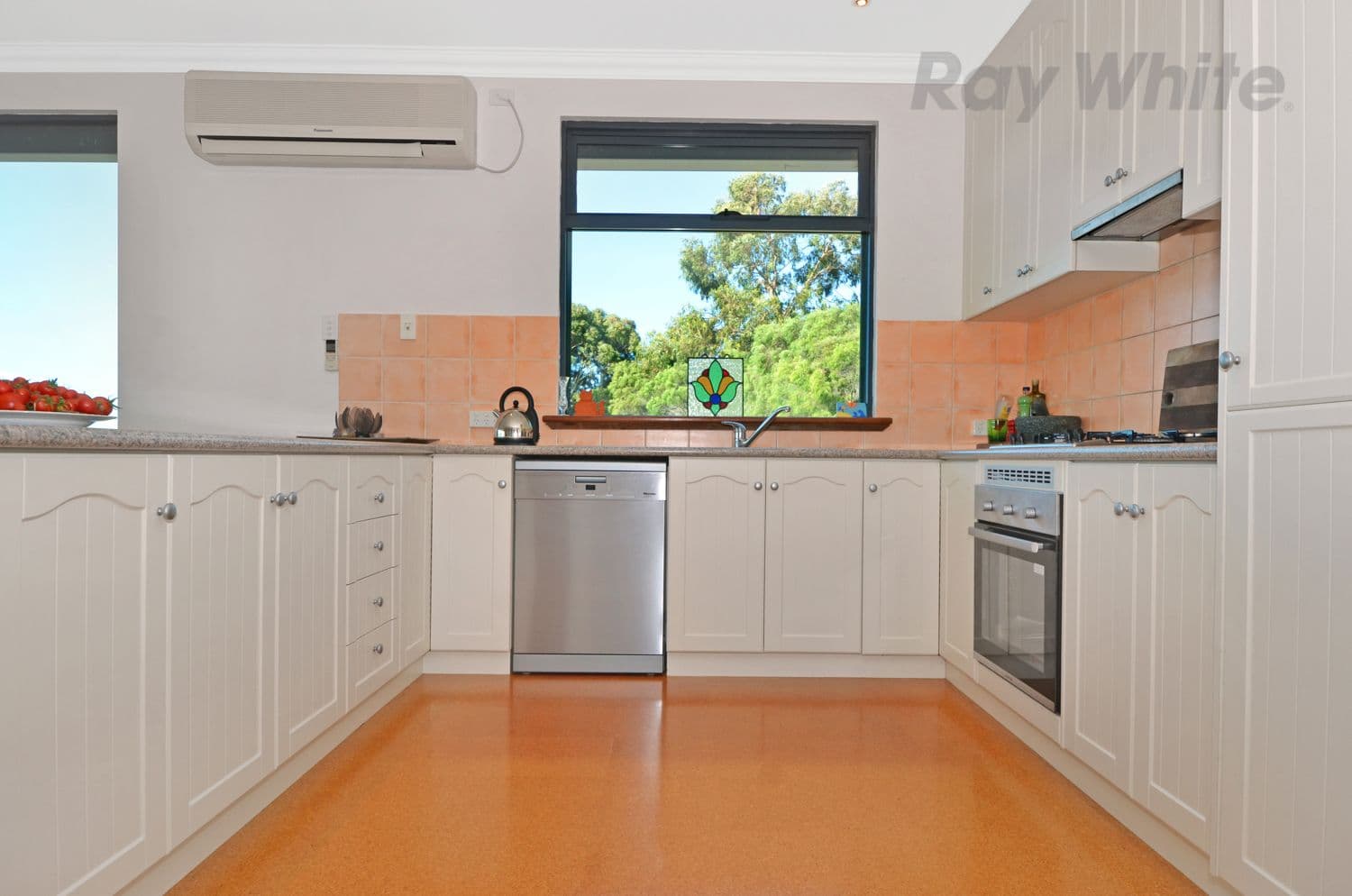 69 Diamond Street, Little Grove WA 6330, Little Grove - Thumbnail 5