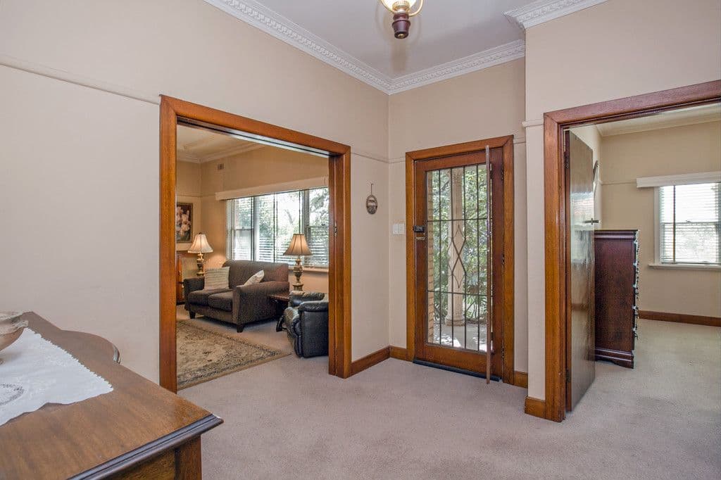 31 Acheron Avenue, Reservoir VIC 3073, Reservoir - Thumbnail 5