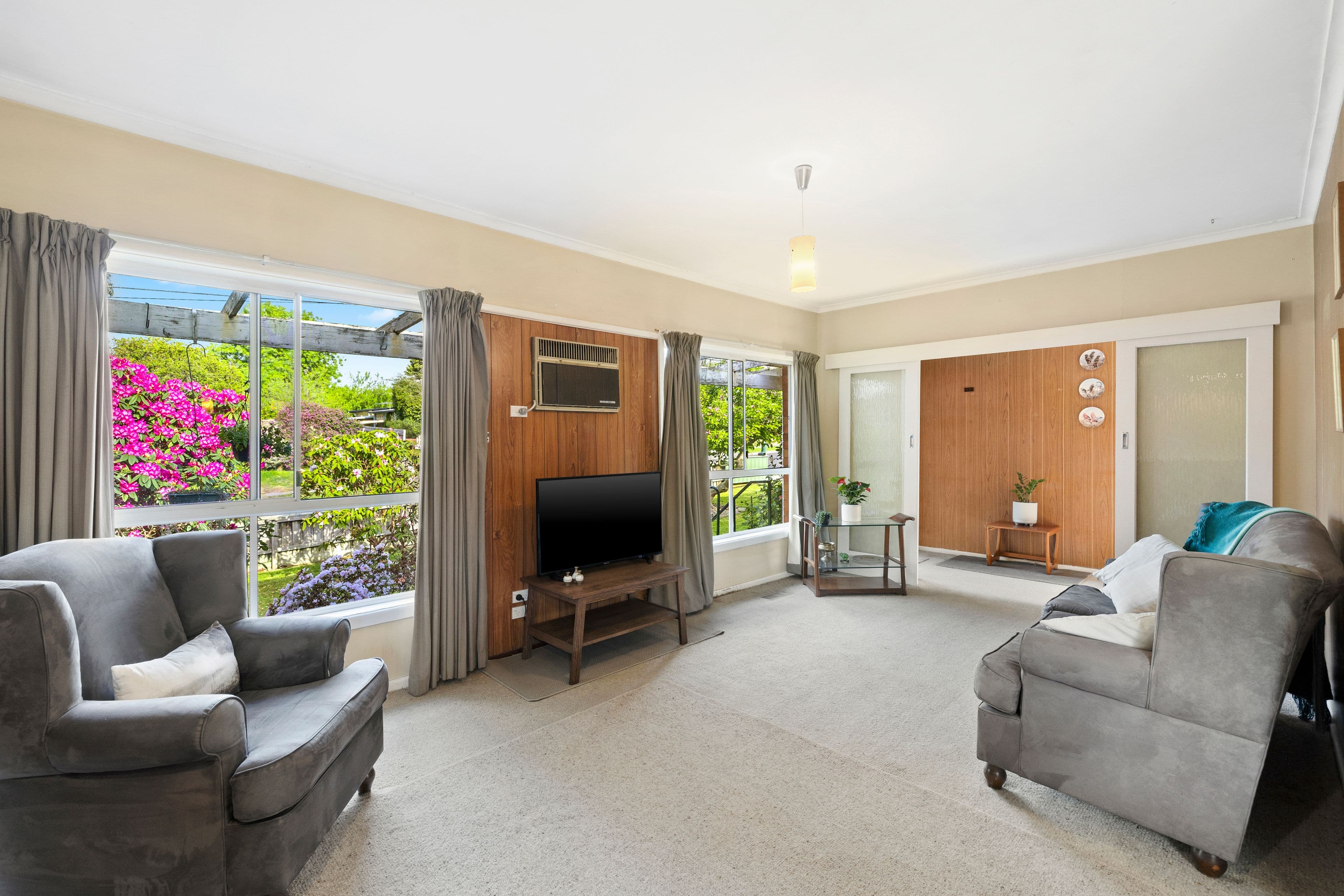 70 Rankin Road, Ferntree Gully VIC 3156, Ferntree Gully - Thumbnail 2