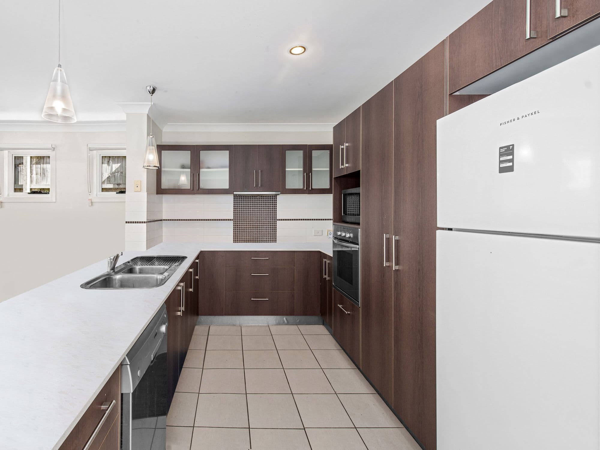 56 Robertson Street, Sherwood QLD 4075, Sherwood - Thumbnail 2