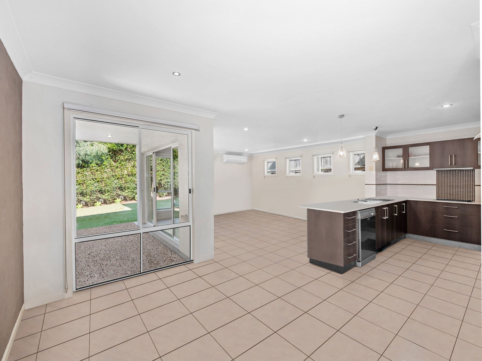 56 Robertson Street, Sherwood QLD 4075, Sherwood - Thumbnail 3