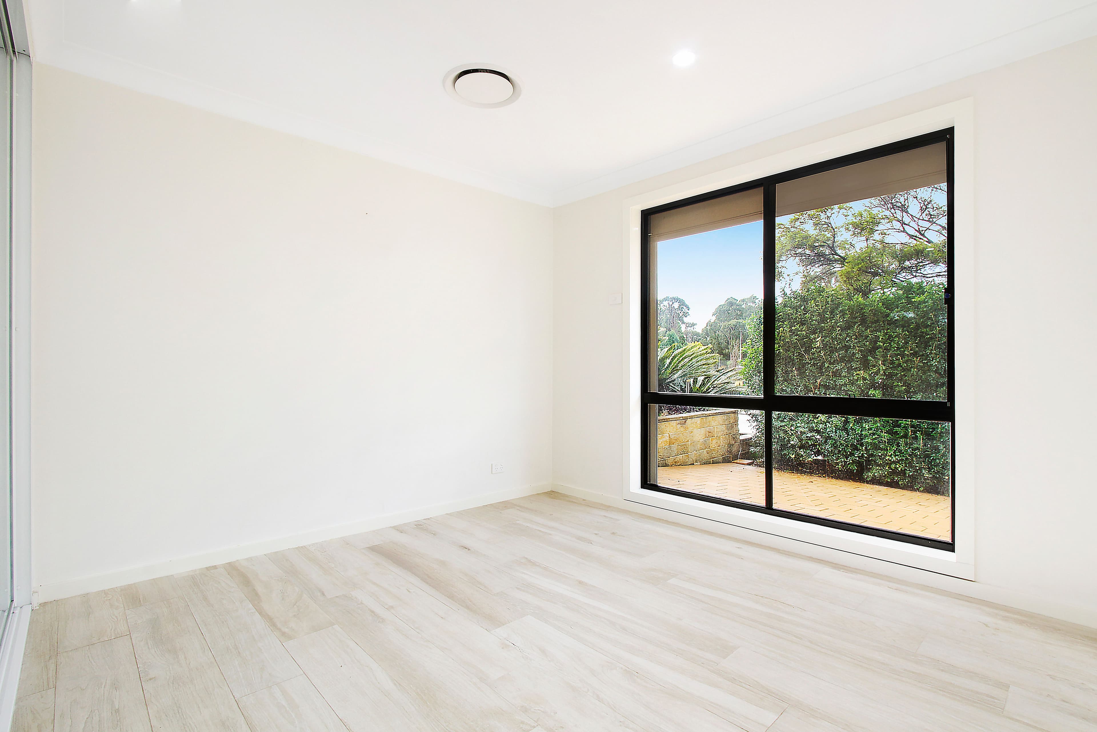 24 Rossetti Street, Wetherill Park NSW 2164, Wetherill Park - Thumbnail 7