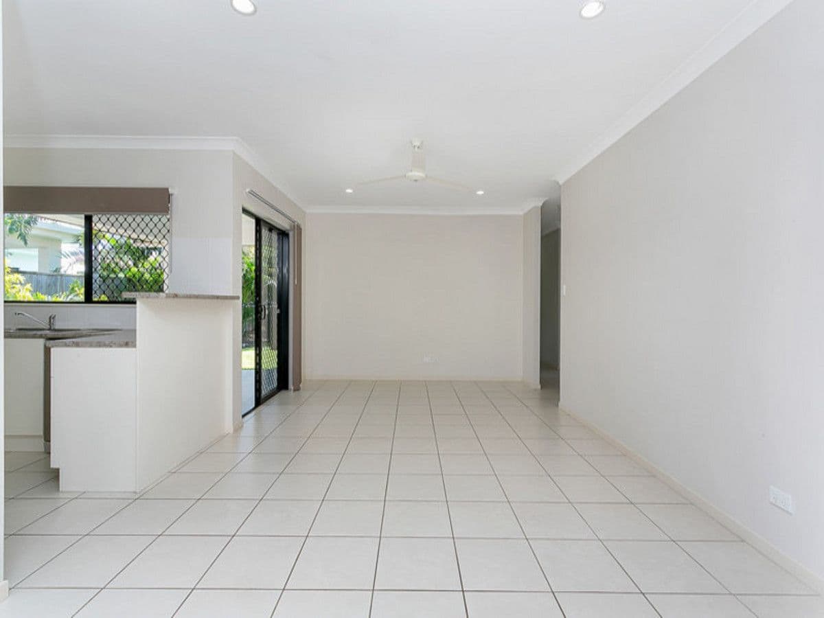 10 Hatch Close, Trinity Beach QLD 4879, Trinity Beach - Thumbnail 5