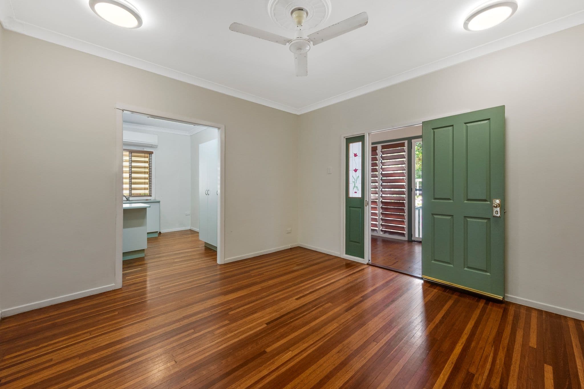 2 Deschamp Street, Aitkenvale QLD 4814, Aitkenvale - Thumbnail 3