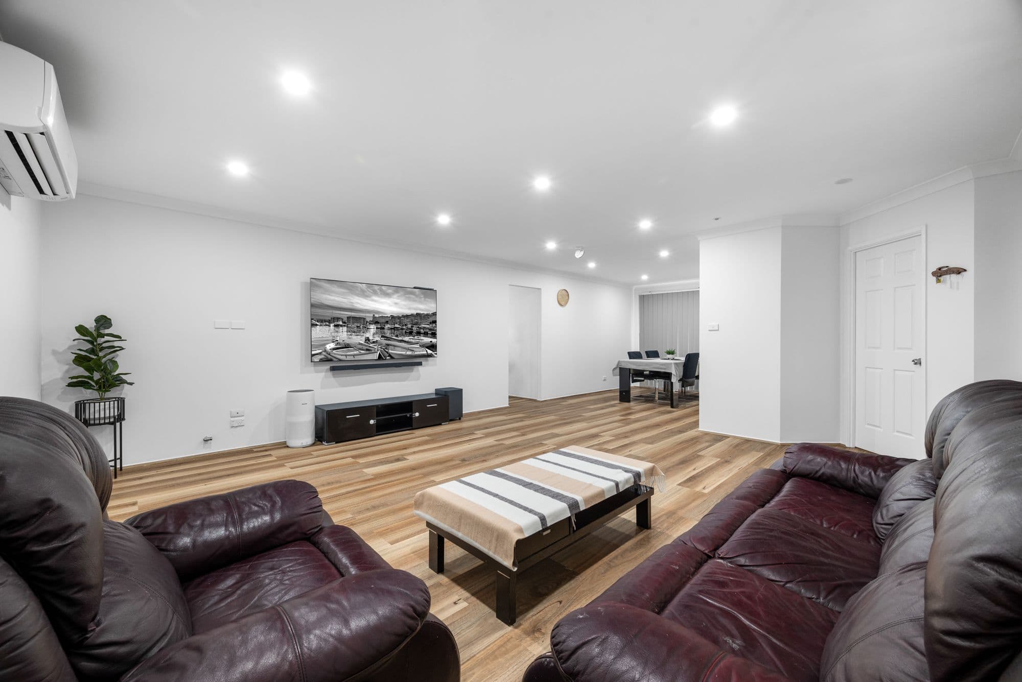1 Berliet Place, Ingleburn NSW 2565, Ingleburn - Thumbnail 2