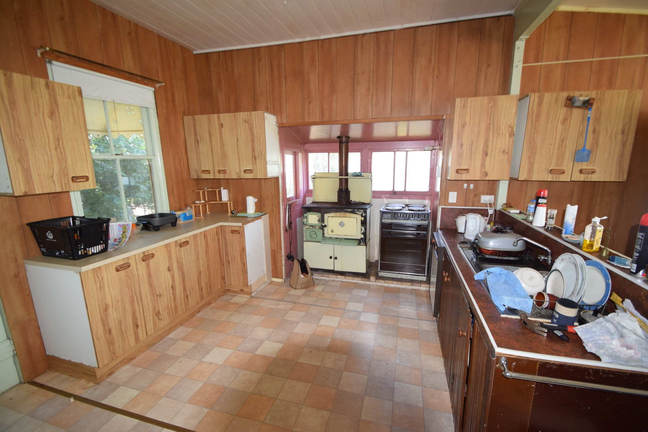 No 7 Adelaide Street, Esk QLD 4312, Esk - Thumbnail 2