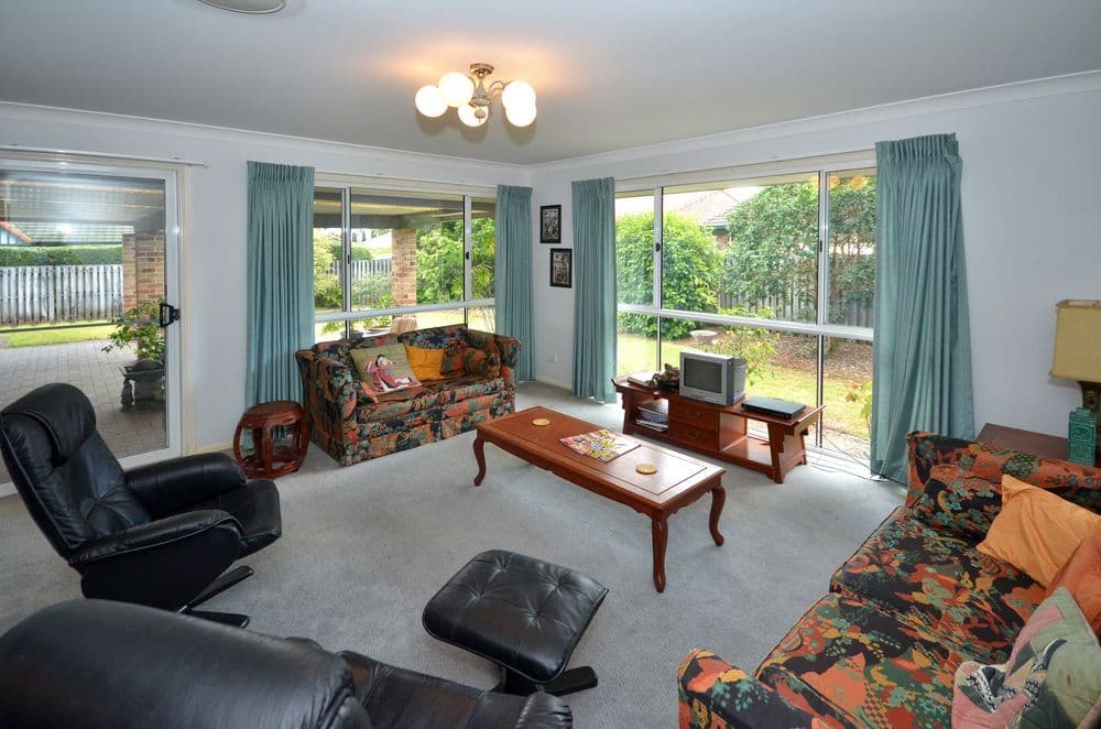 6 Augusta Place, BANORA POINT NSW 2486, Banora Point - Thumbnail 5
