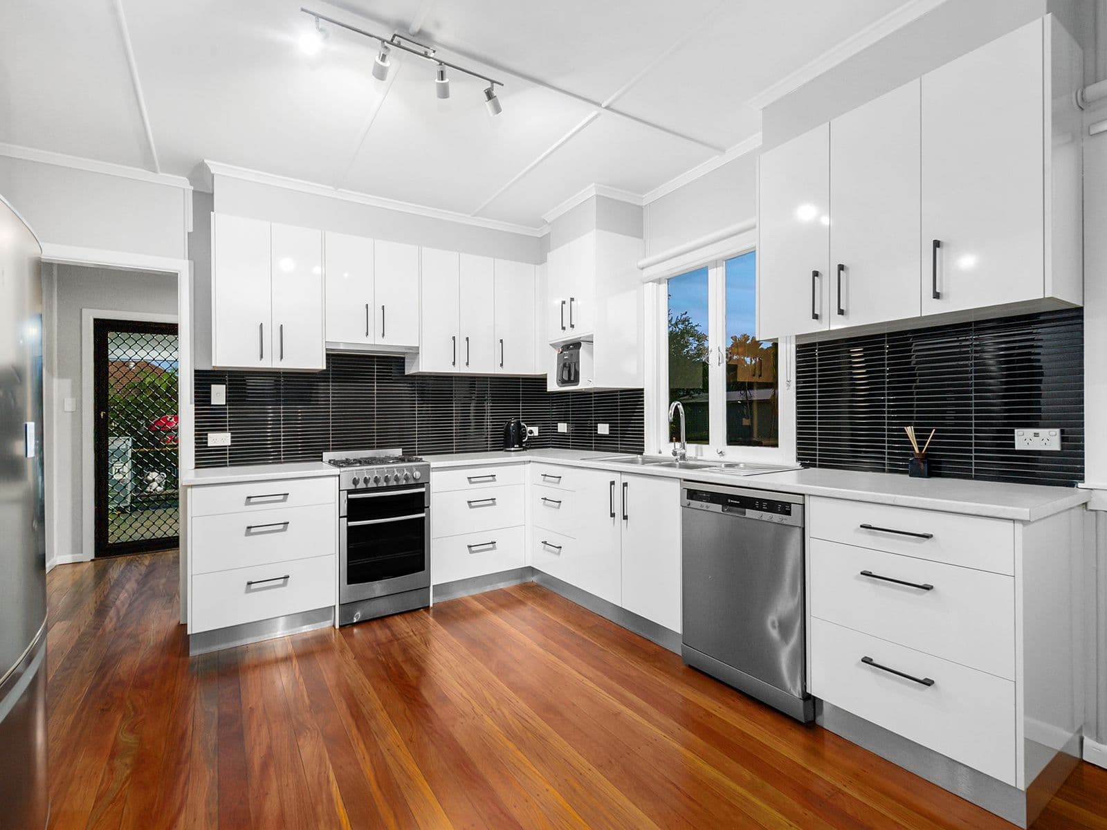 27 Station Avenue, Northgate QLD 4013, Northgate - Thumbnail 7