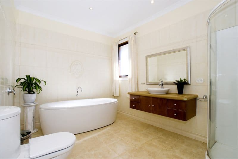 4  Holmes Way, GLEN WAVERLEY VIC 3150, Glen Waverley - Thumbnail 6