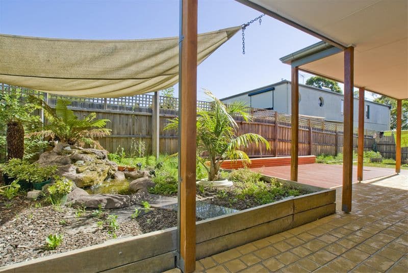 4  Holmes Way, GLEN WAVERLEY VIC 3150, Glen Waverley - Thumbnail 7