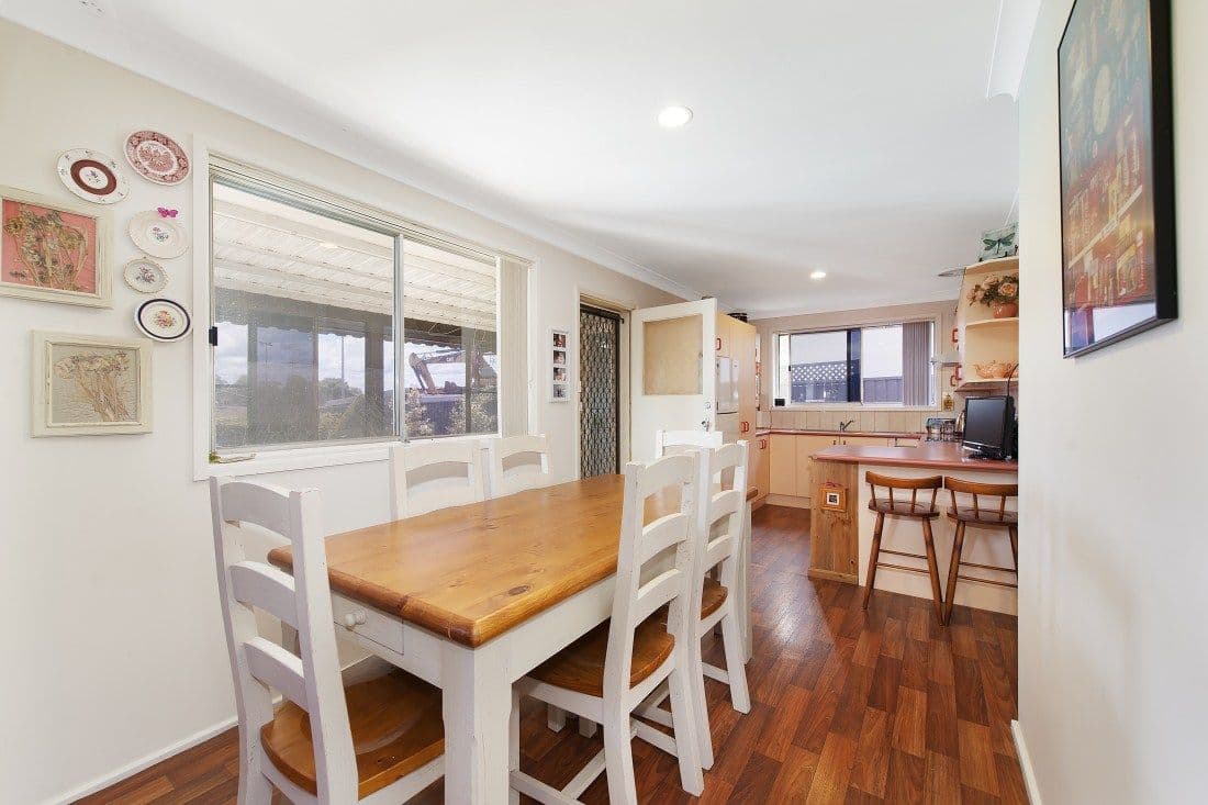 32 Gal Crescent, Moorebank NSW 2170, Moorebank - Thumbnail 3