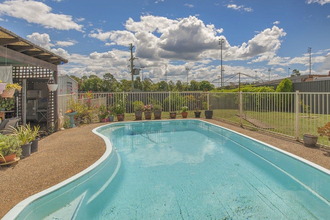 32 Gal Crescent, Moorebank NSW 2170, Moorebank - Thumbnail 7
