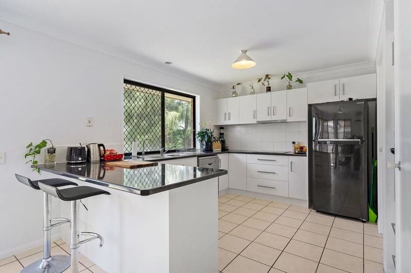 19 Schoolside Place, Bracken Ridge - Thumbnail 3