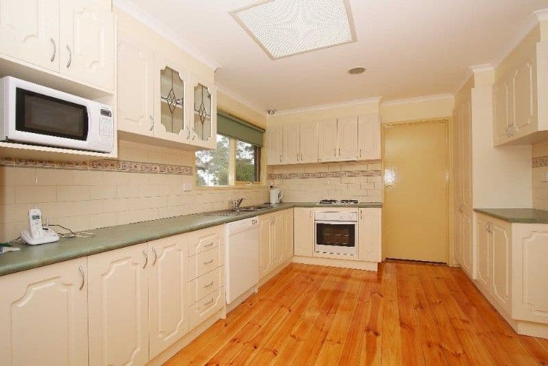 4 Betula Avenue, BUNDOORA VIC 3083, Bundoora - Thumbnail 3