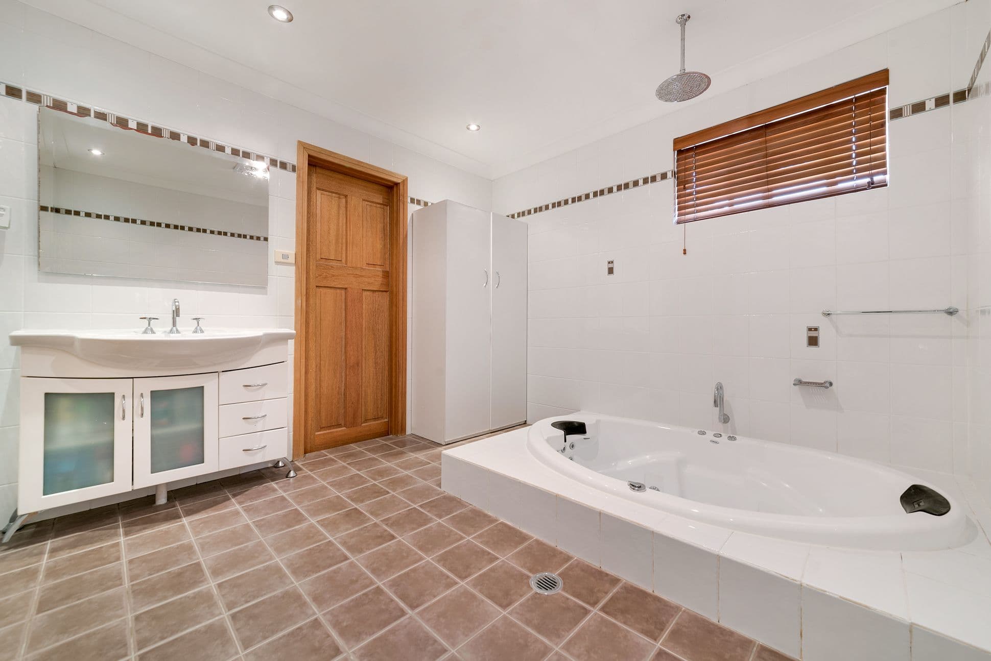 50 Steveys Forest Road, Oakdale - Thumbnail 8