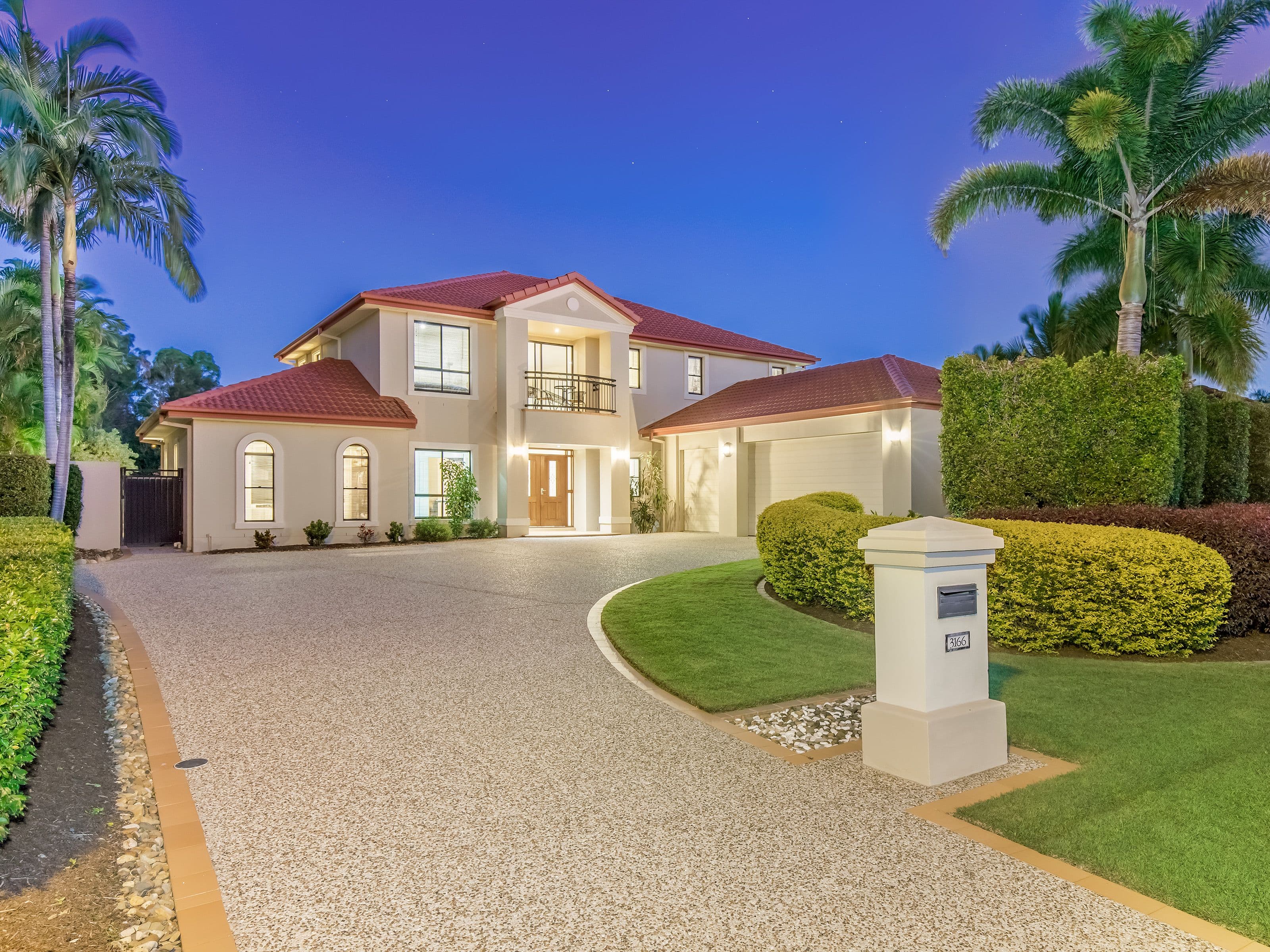 3166 Riverleigh Drive, Hope Island QLD 4212, Hope Island - Thumbnail 2