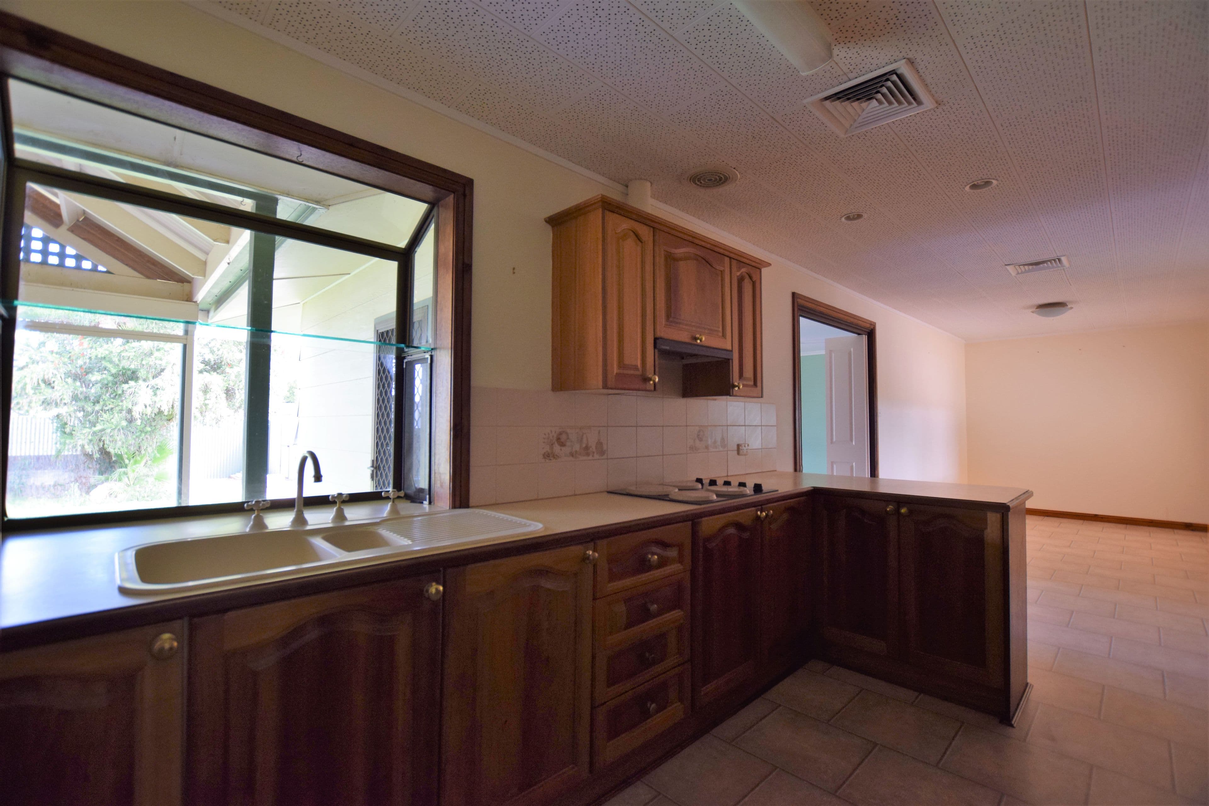15 Margaret Avenue, Stirling North SA 5710, Stirling North - Thumbnail 4