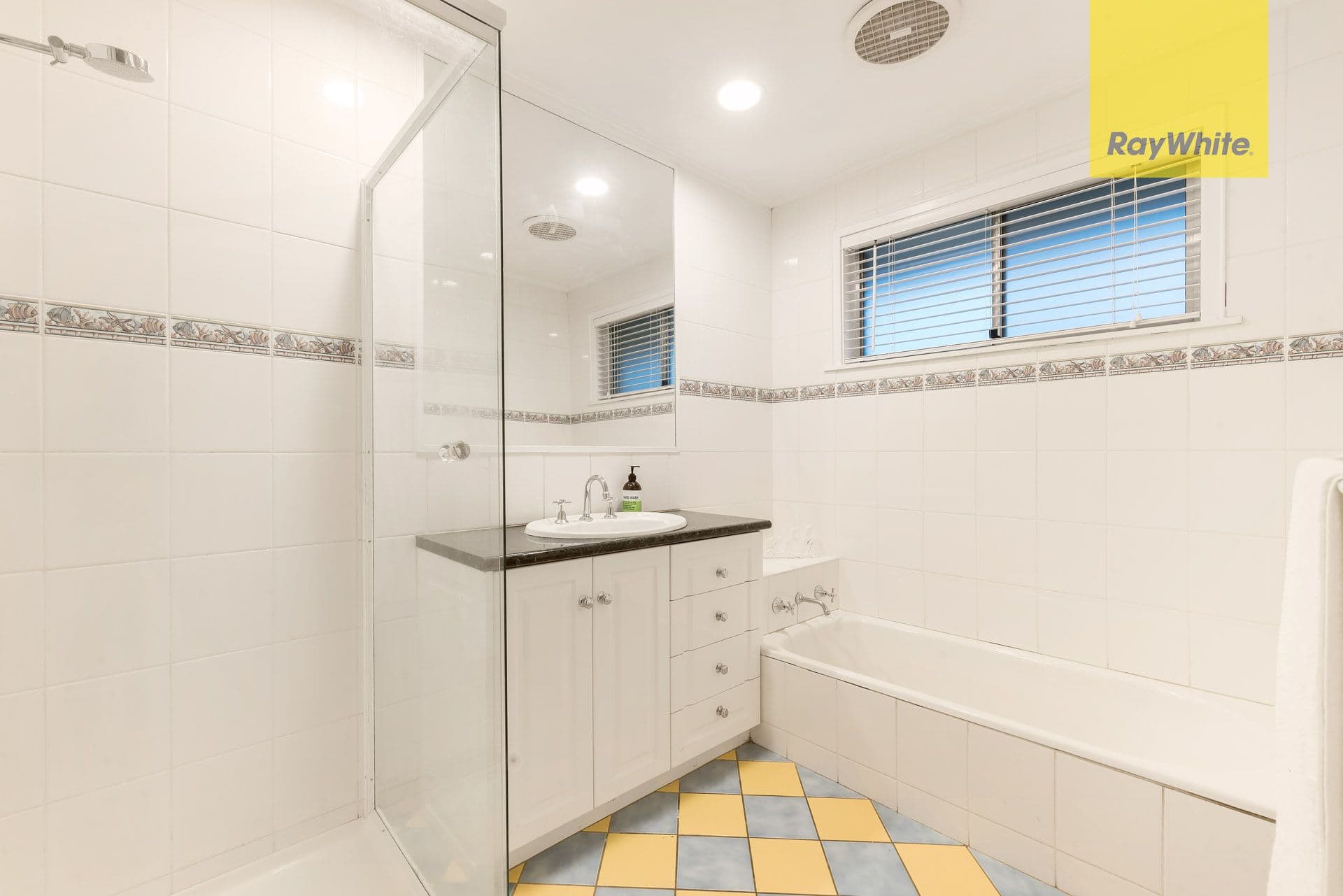 35 Glenbarry Road, Wantirna VIC 3152, Wantirna - Thumbnail 7