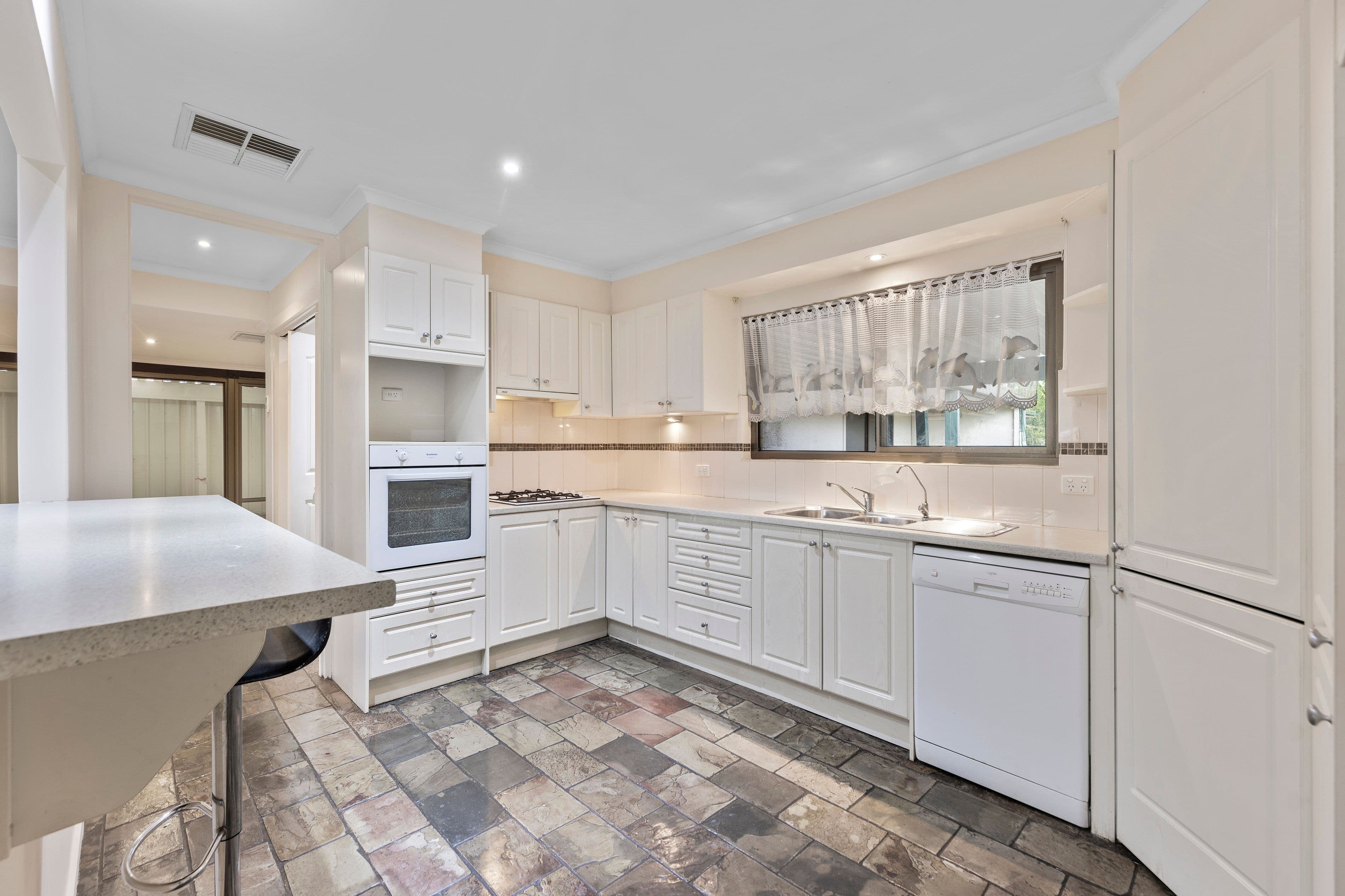 24 Mayo Crescent, Salisbury Downs SA 5108, Salisbury Downs - Thumbnail 5